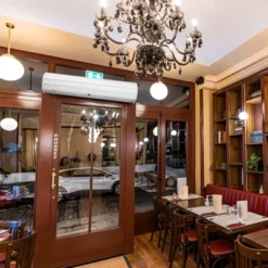 VEVOR 48" Commercial Indoor Air Curtain Super Power 2 Speeds 1200CFM, Wall Mounted Air Curtains For Doors, Indoor Over Door Fan, White