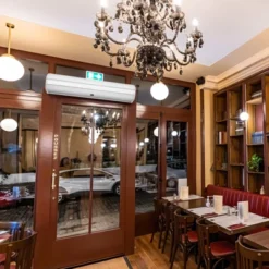 VEVOR 36" Commercial Indoor Air Curtain Super Power 2 Speeds 900CFM, Wall Mounted Air Curtains For Doors, Indoor Over Door Fan, White